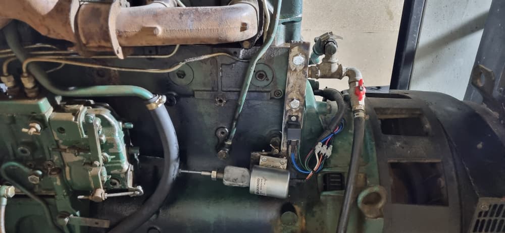 عمیر ات مکانیکی و برقی دیزل ژنراتور ولوو پنتا volvo td100 